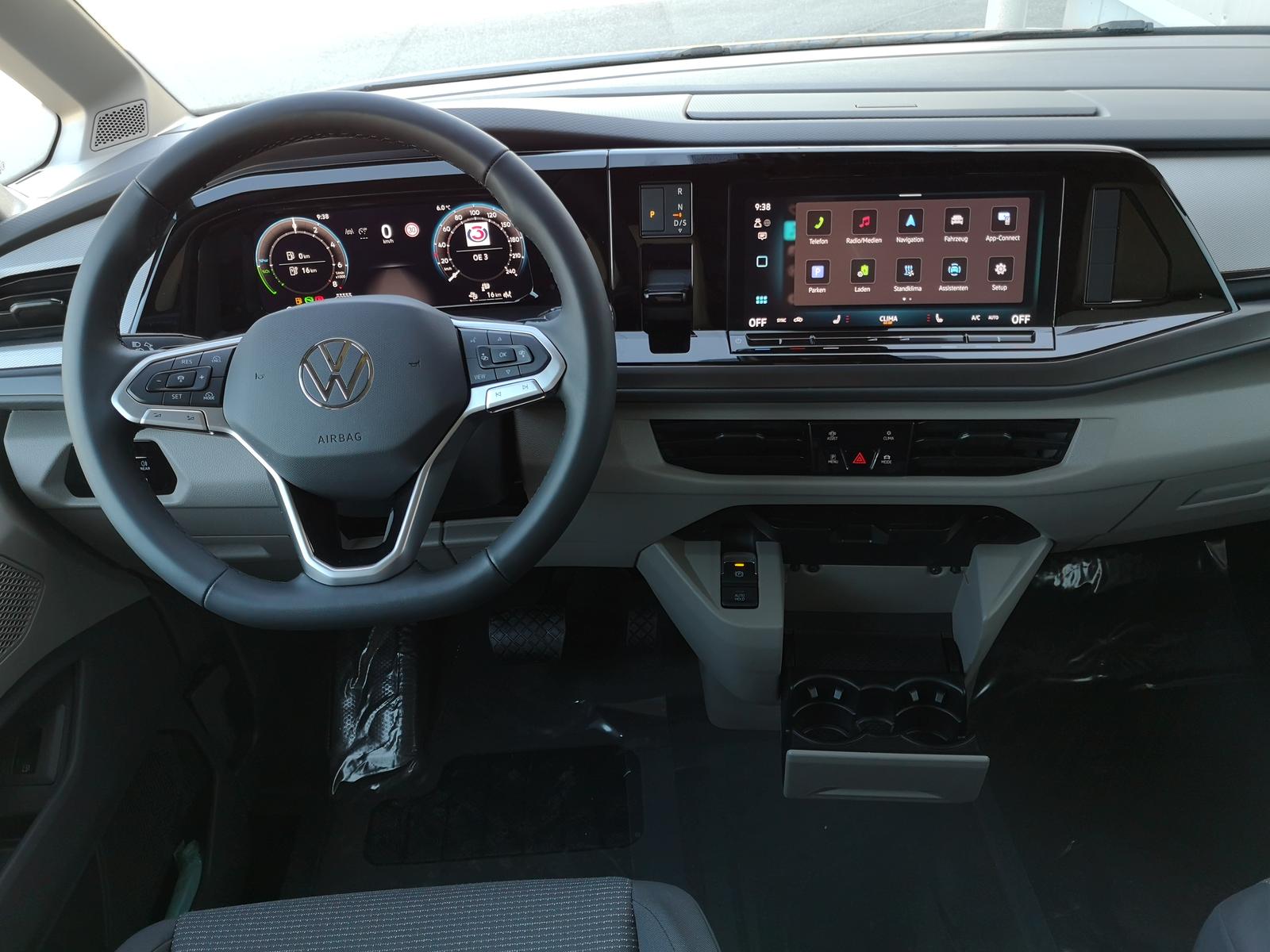 Volkswagen T7 Multivan 1.5 Multivan eHybrid lang Komfort
