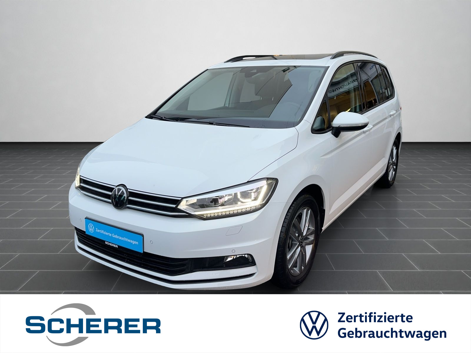 Touran Comfortline 1.5 TSI DSG PANO KAMERA ACC LED LANEASSIST
