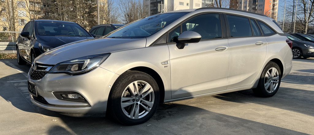 Opel Astra 1.6 ST 120 Jahre Lenk R