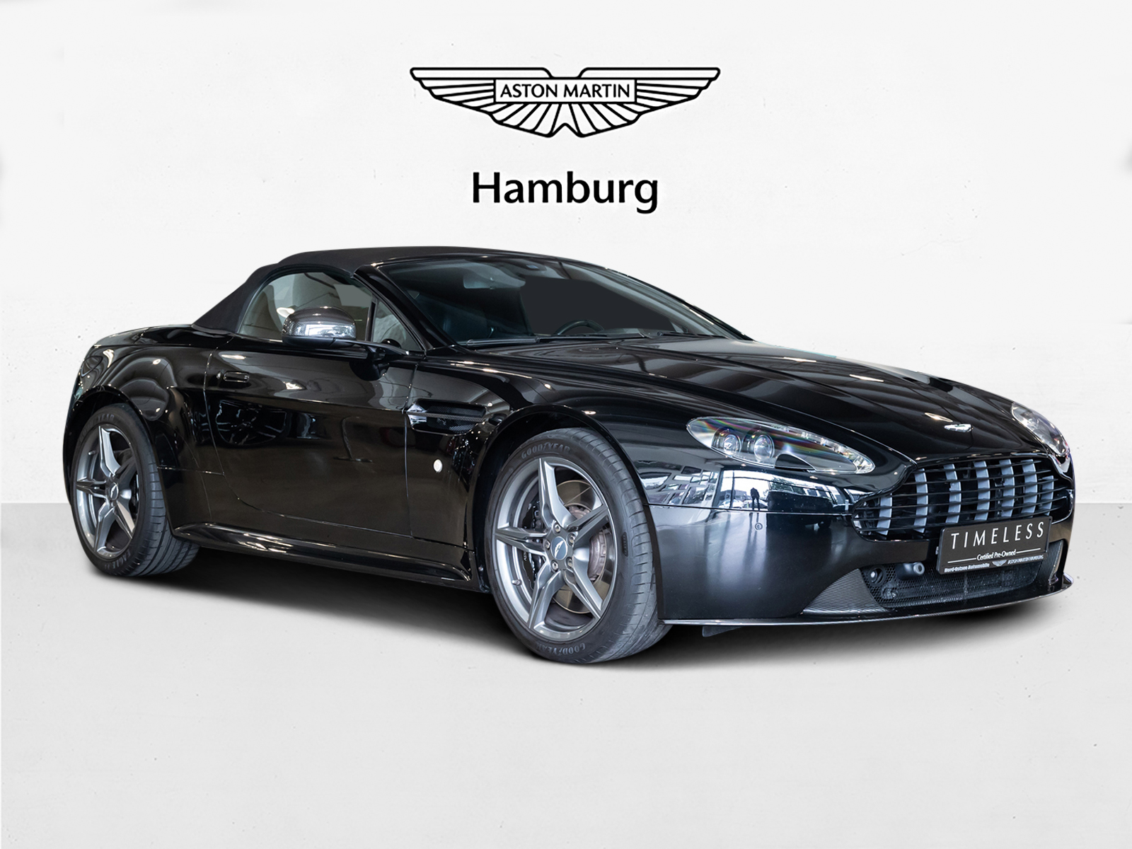 Aston Martin V8 Vantage S Roadster - Aston Martin Hamburg