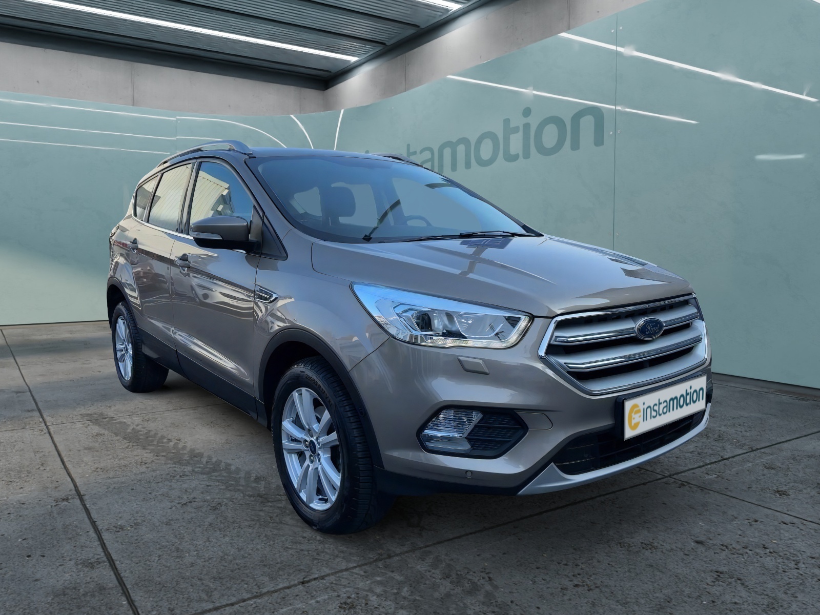Ford Kuga 1.5 L COOL & CONNECT 150PS TAAN DynLi
