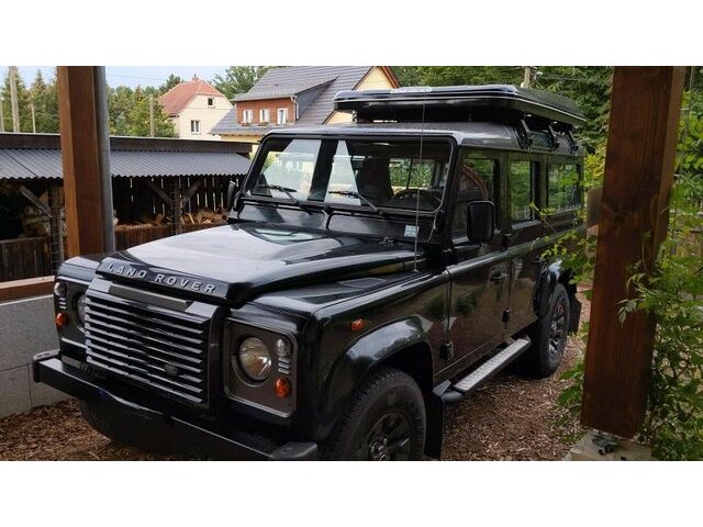 Land Rover Defender 110 E Station Wagon Edition LXV