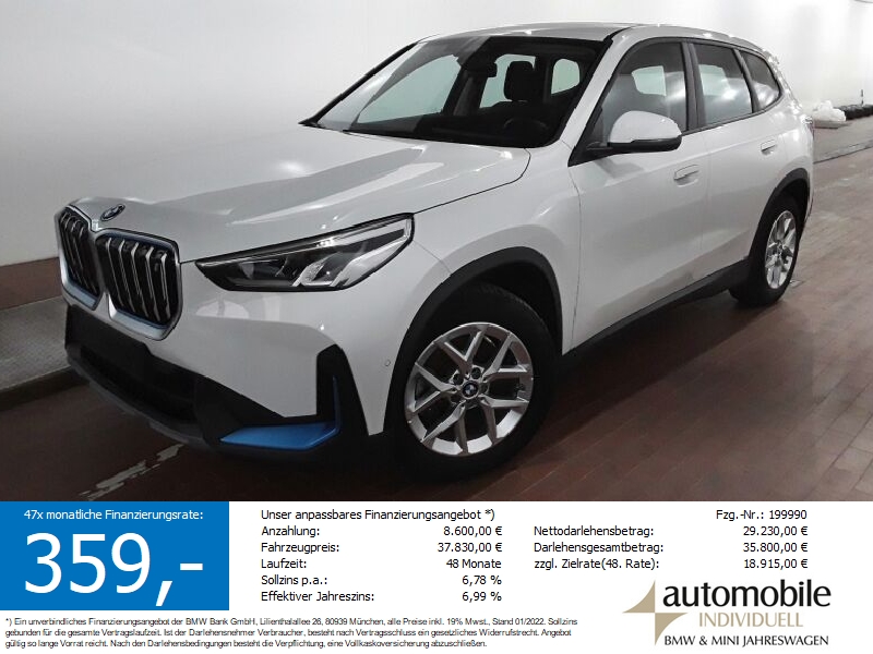 iX1 xDrive30 Widescreen ACC LED Adap.M-Fahrwerk