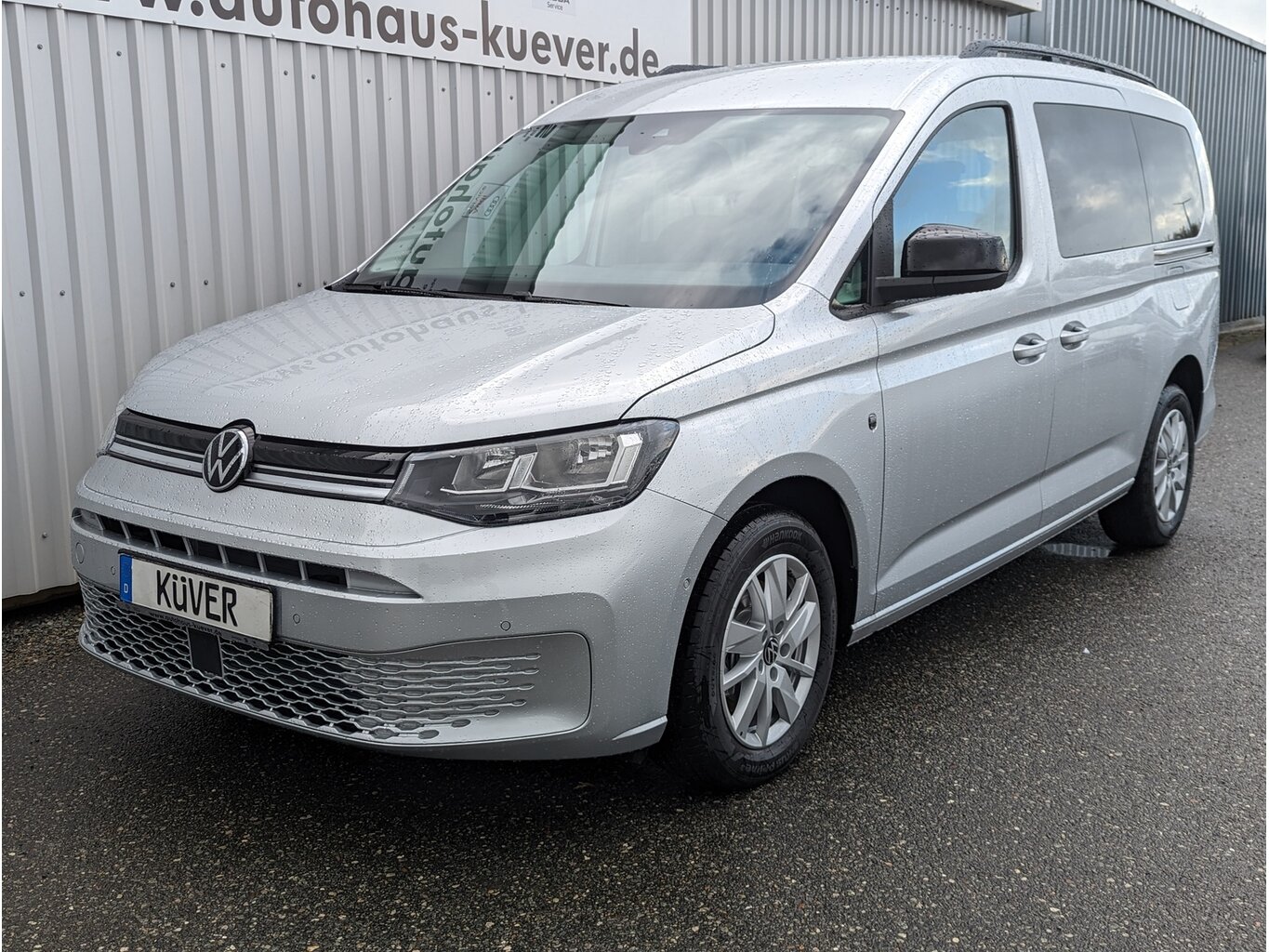Caddy Life 1,5 TSI DSG Maxi Navi+AHK+ACC+16