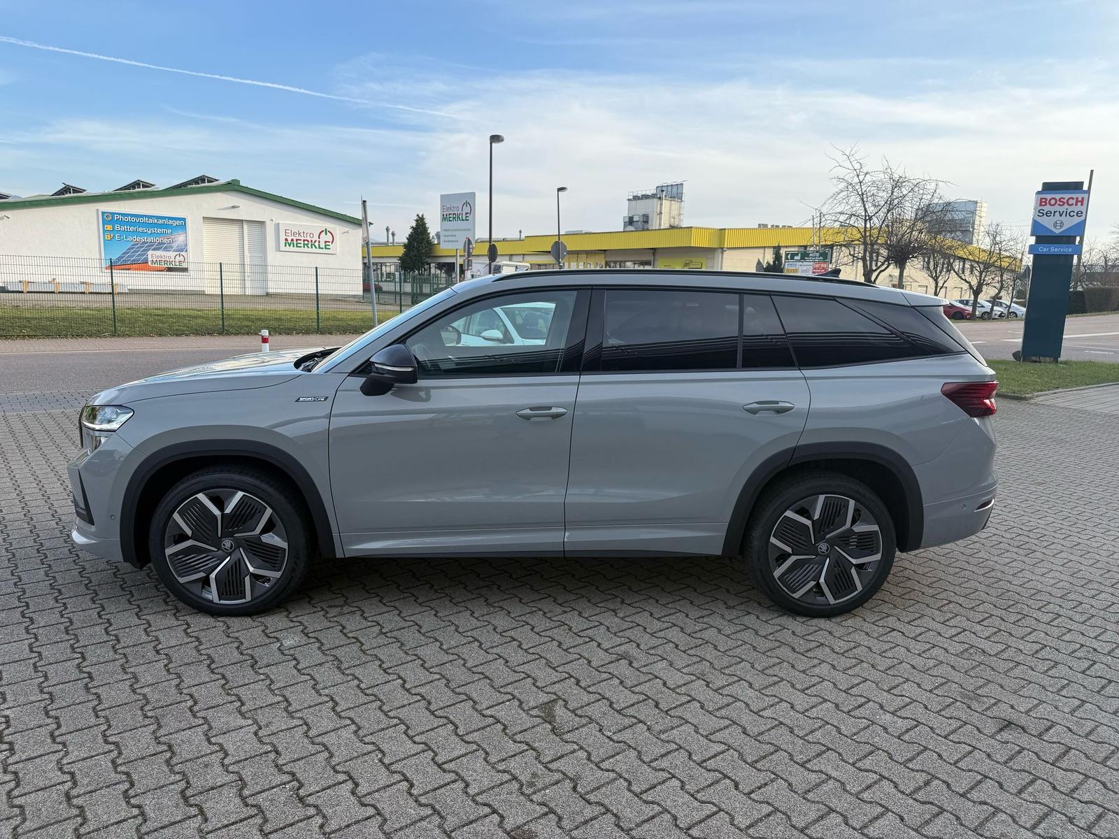 Kodiaq 2.0 TDI Sportline 4x4 Matrix*HuD*Pano*AHK