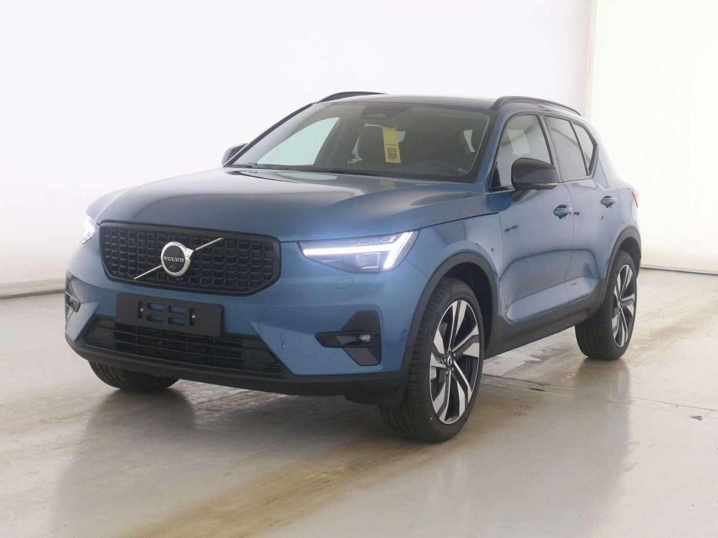Volvo XC40 B4 Ultra Dark °