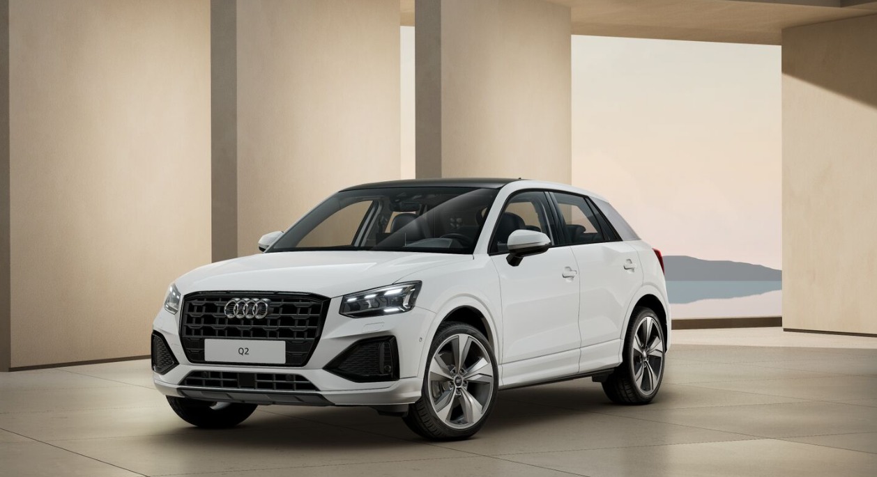 Q2 advanced 35 TFSI S tronic AHK PANO LED SOUND