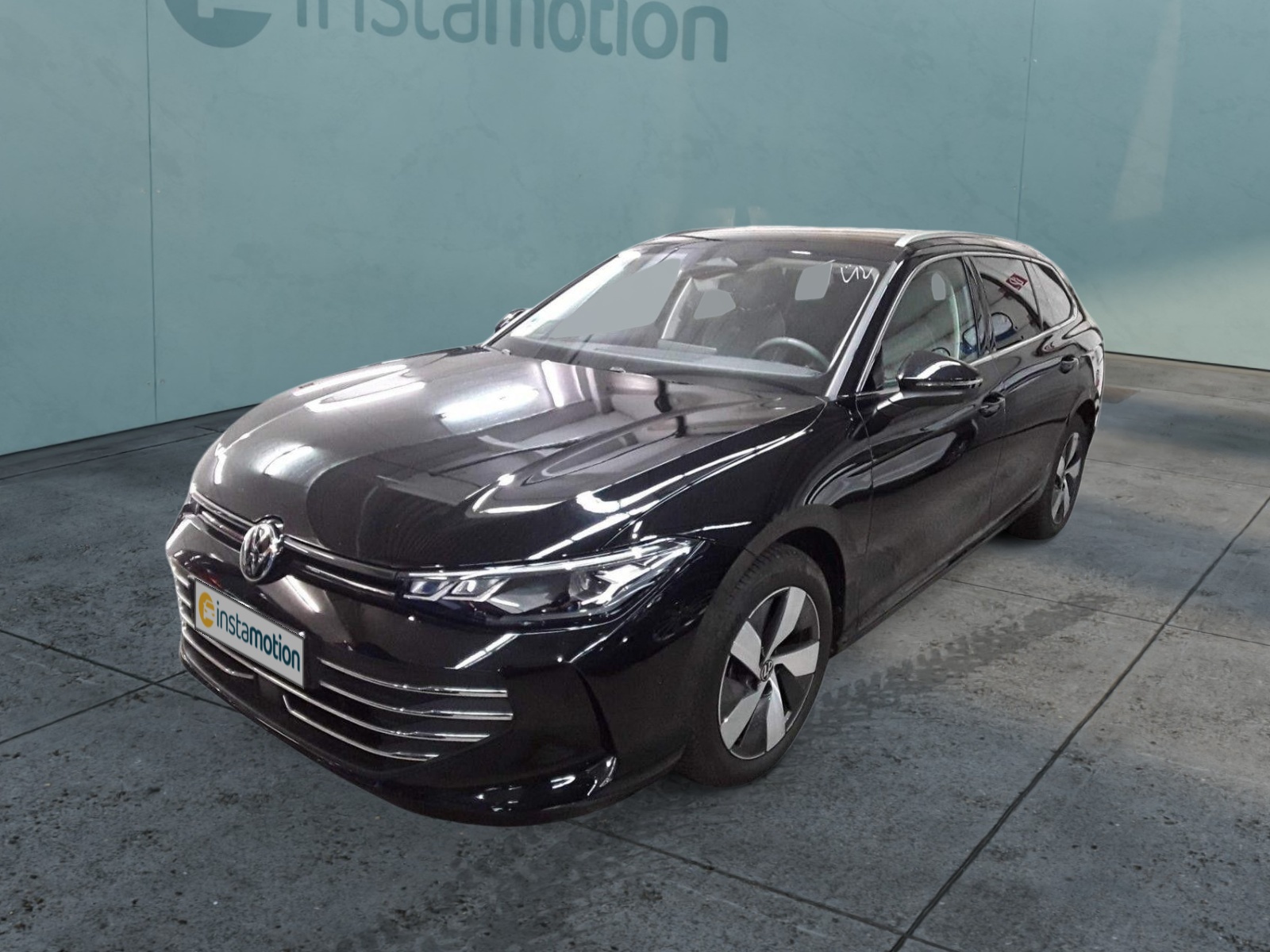 Passat Variant 2.0 TDI DSG Navi R-Kam AHK LED SHZ