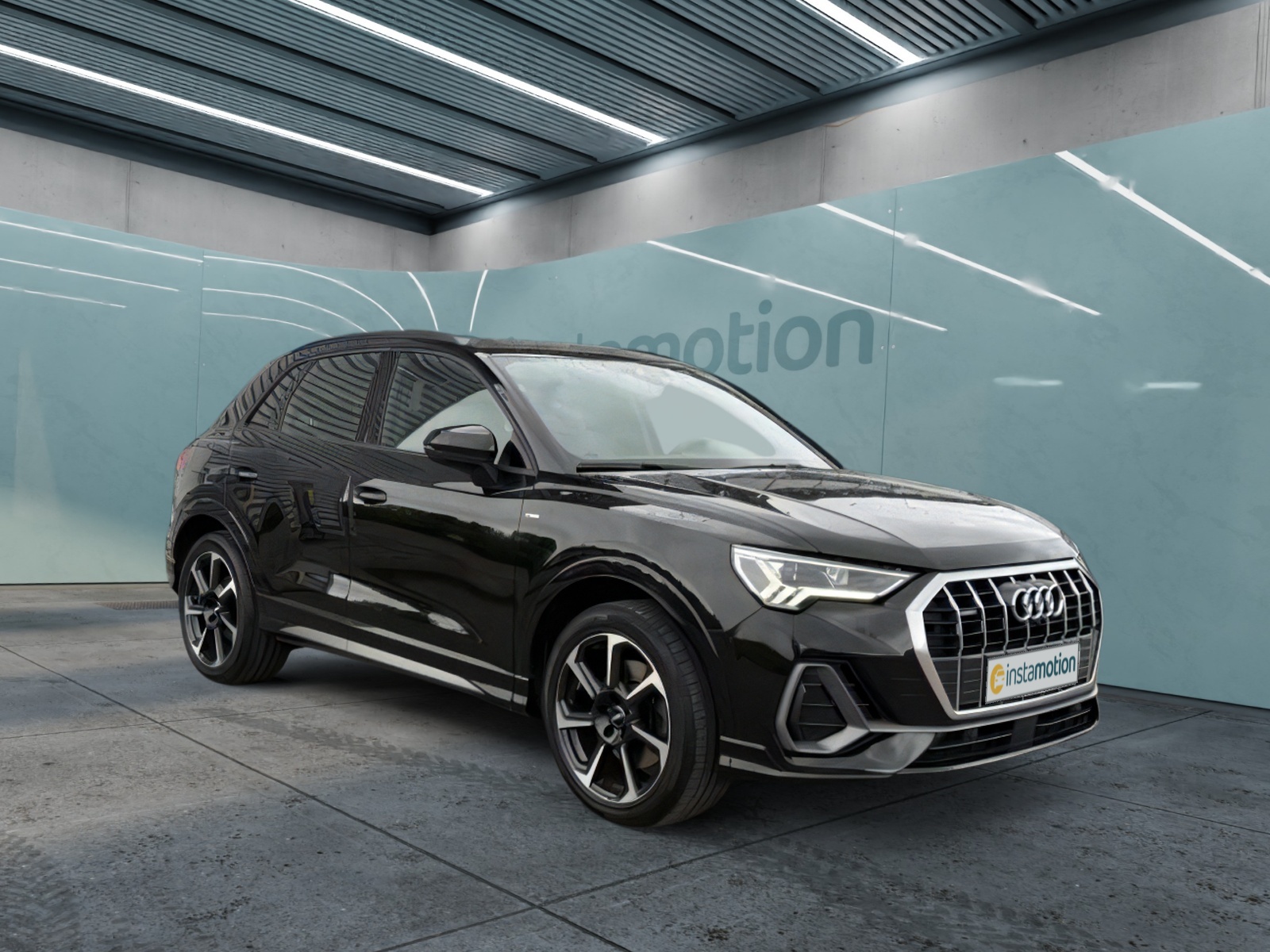 Q3 2.0 40 TFSI quattro S-line PDC 360°Kamera Navi LED