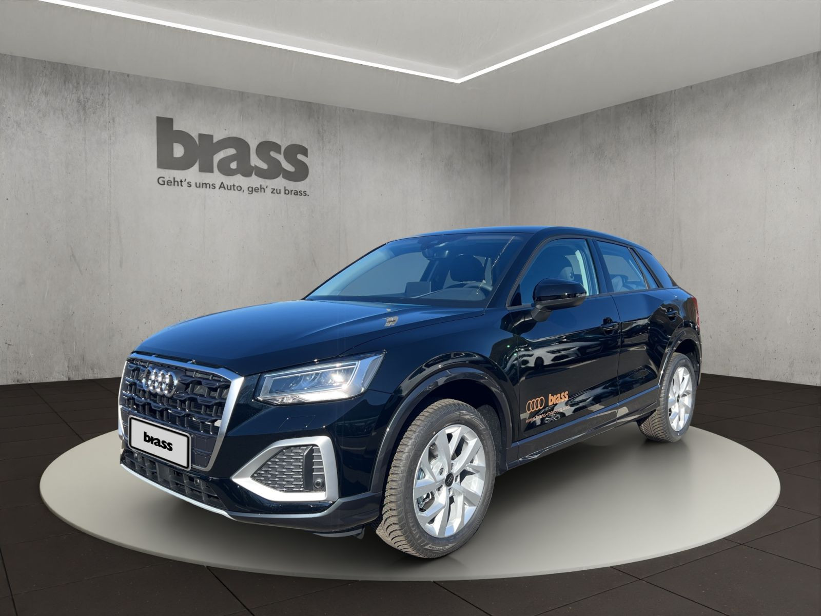 Q2 advanced 30 TFSI 6-Gang Schaltgetriebe