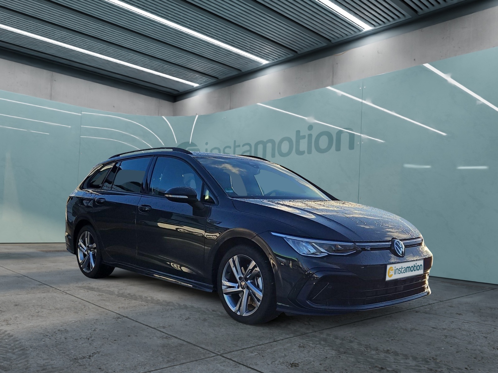 Golf VIII Variant 2.0TDI R-Line DSG Navi LED
