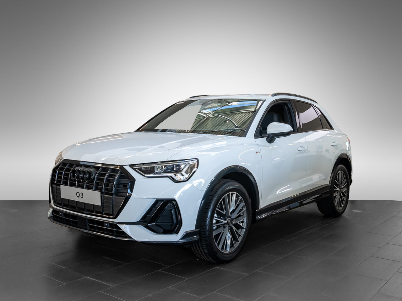 Q3 S line 35 TFSI 110(150) S tronic SHZ Navi