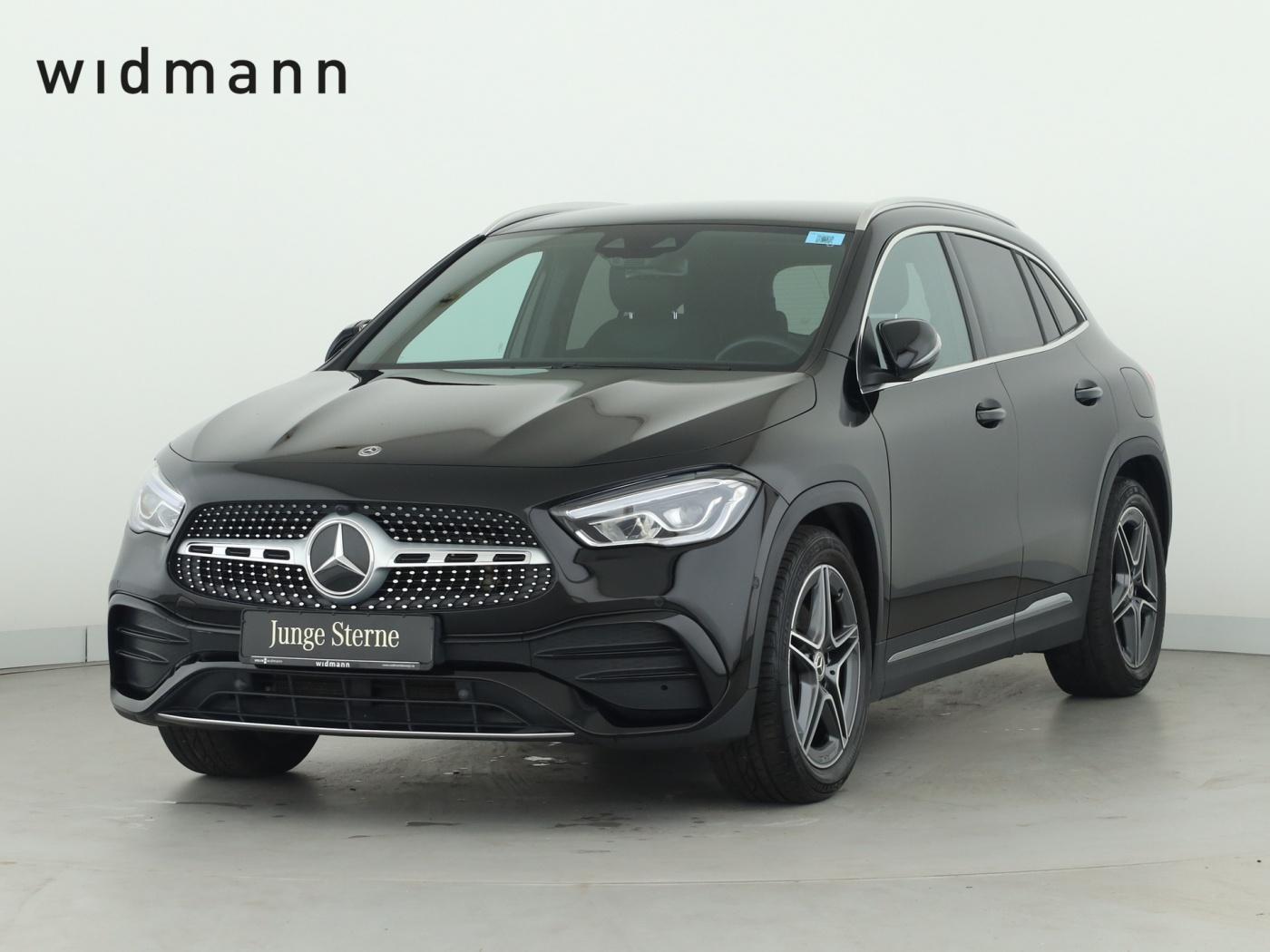 Mercedes-Benz GLA 200 AMG el Heck
