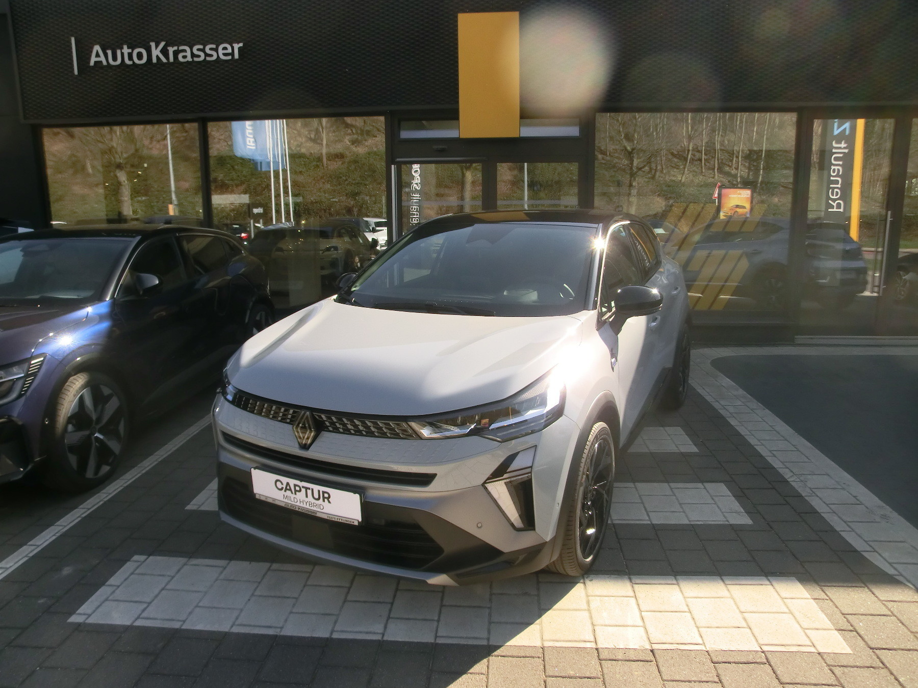 Captur Esprit Alpine Mild Hybrid 160 EDC