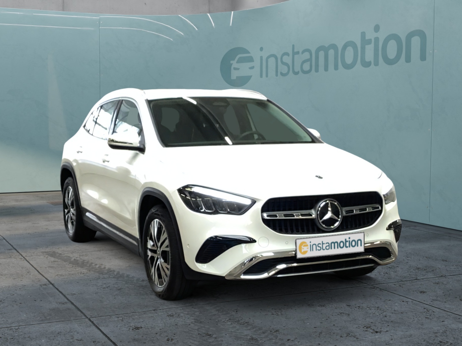 Mercedes-Benz GLA 180 Progressive Advanced