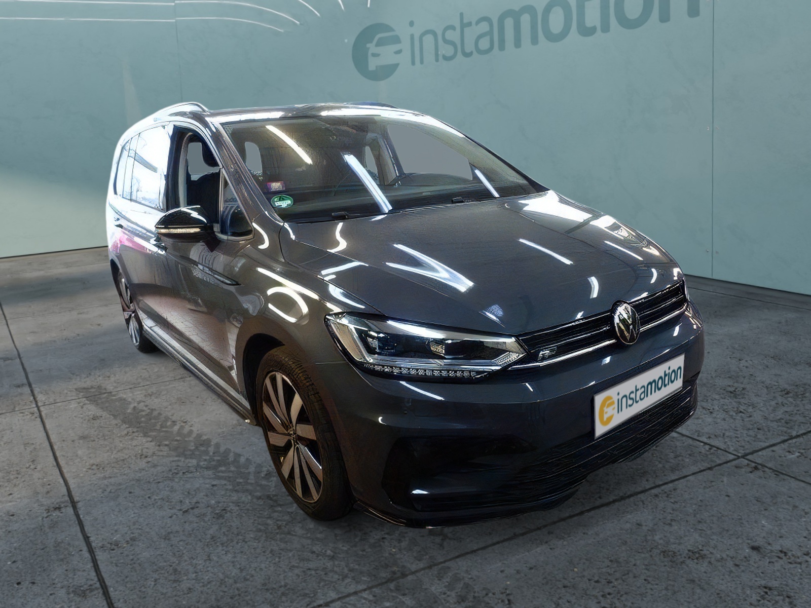 Volkswagen Touran 1.5 TSI Highline R-Line