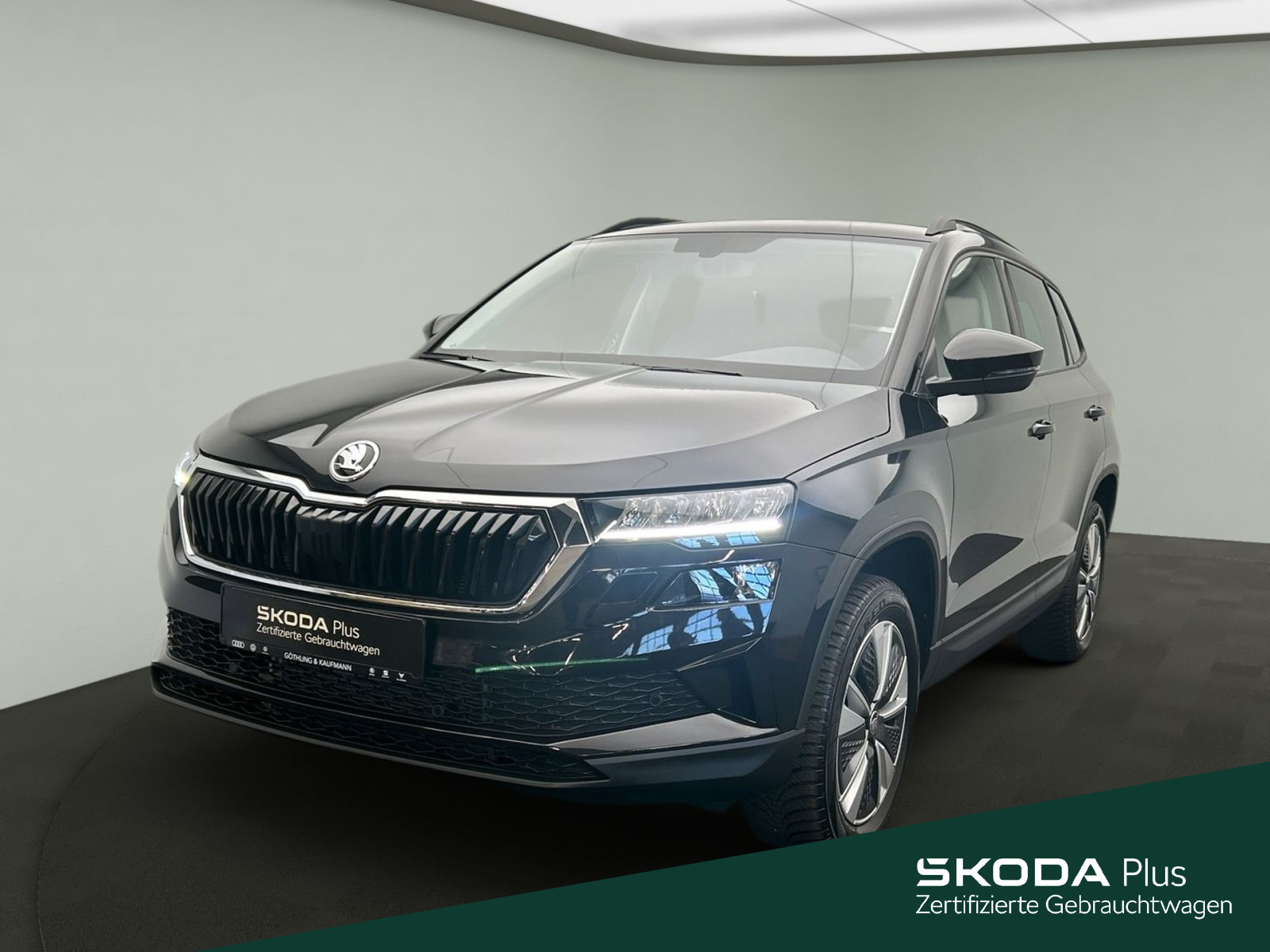 Karoq 1.5 TSI DSG Elegance*Navi*SHZ*RFK*