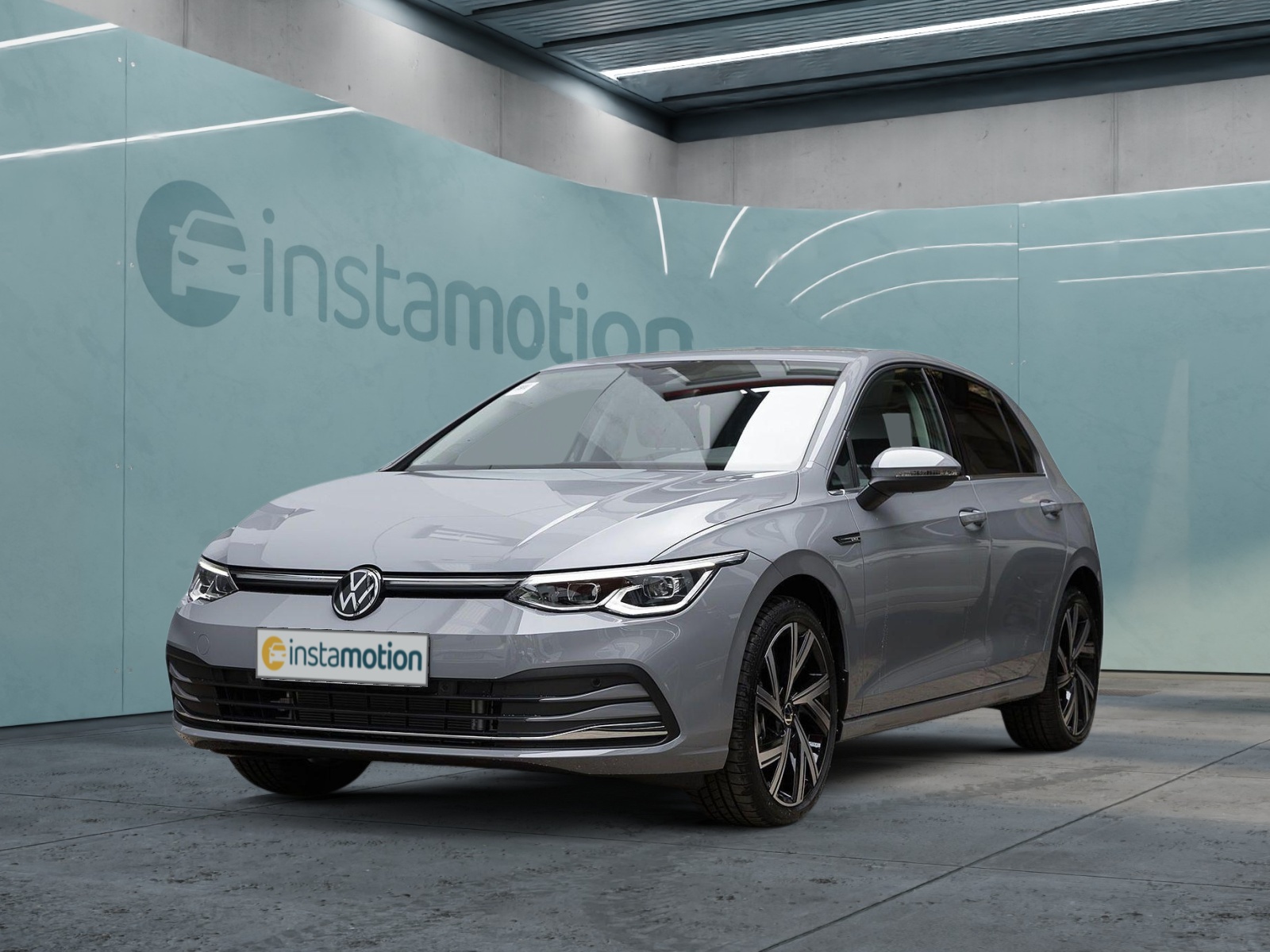 Golf 2.0 TDI DSG STYLE LM18 NAVI LED SiHZG