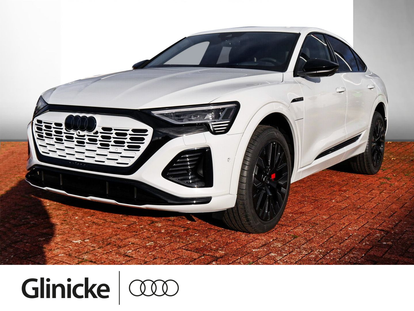 Q8 Sportback S line 55 e-tron quattro 300 kW
