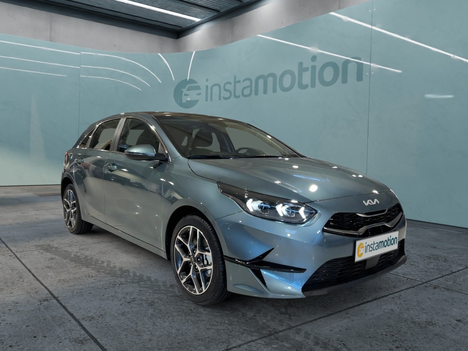 ceed 1.5T Spirit Glasdach+LED+Navi+Kamera