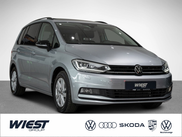 Touran Highline 1.5 l TSI+DSG+NAVI+Pano+7 Sitze