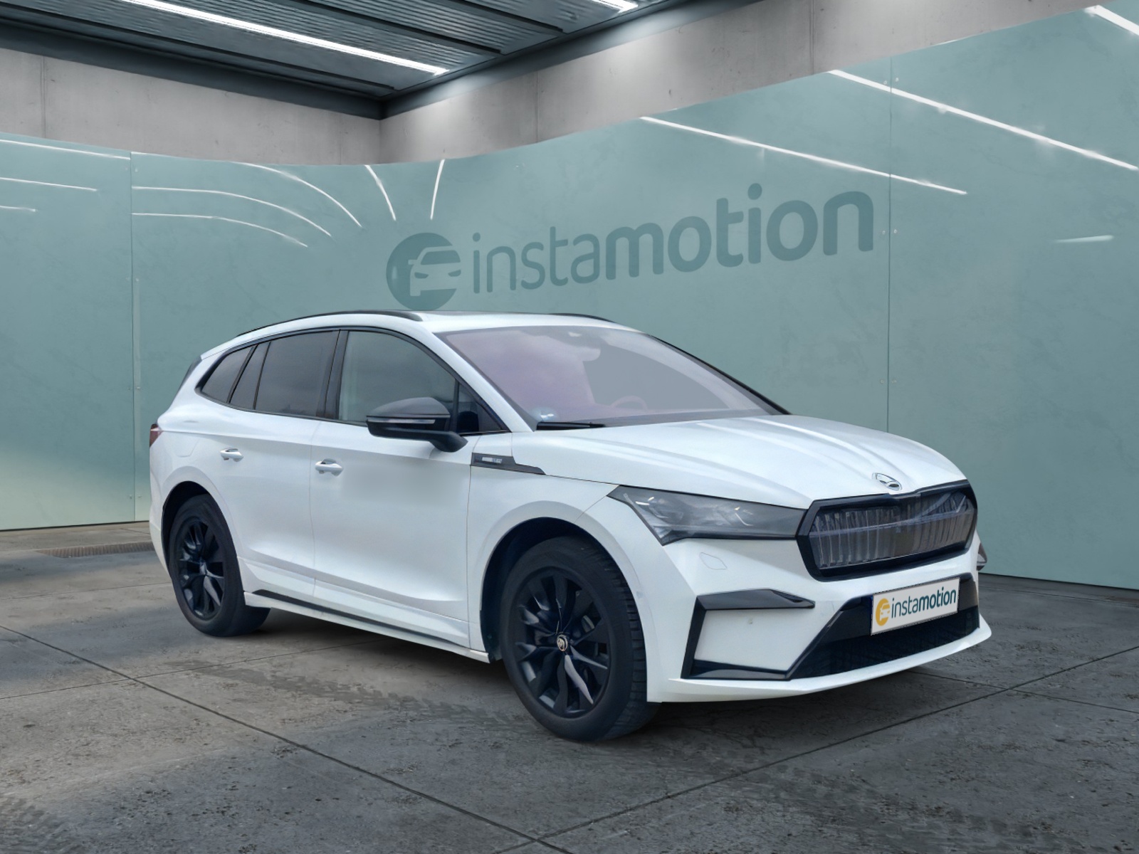 Enyaq 85 Sportline 82 kWh AHK Navi Pano. LED ACC