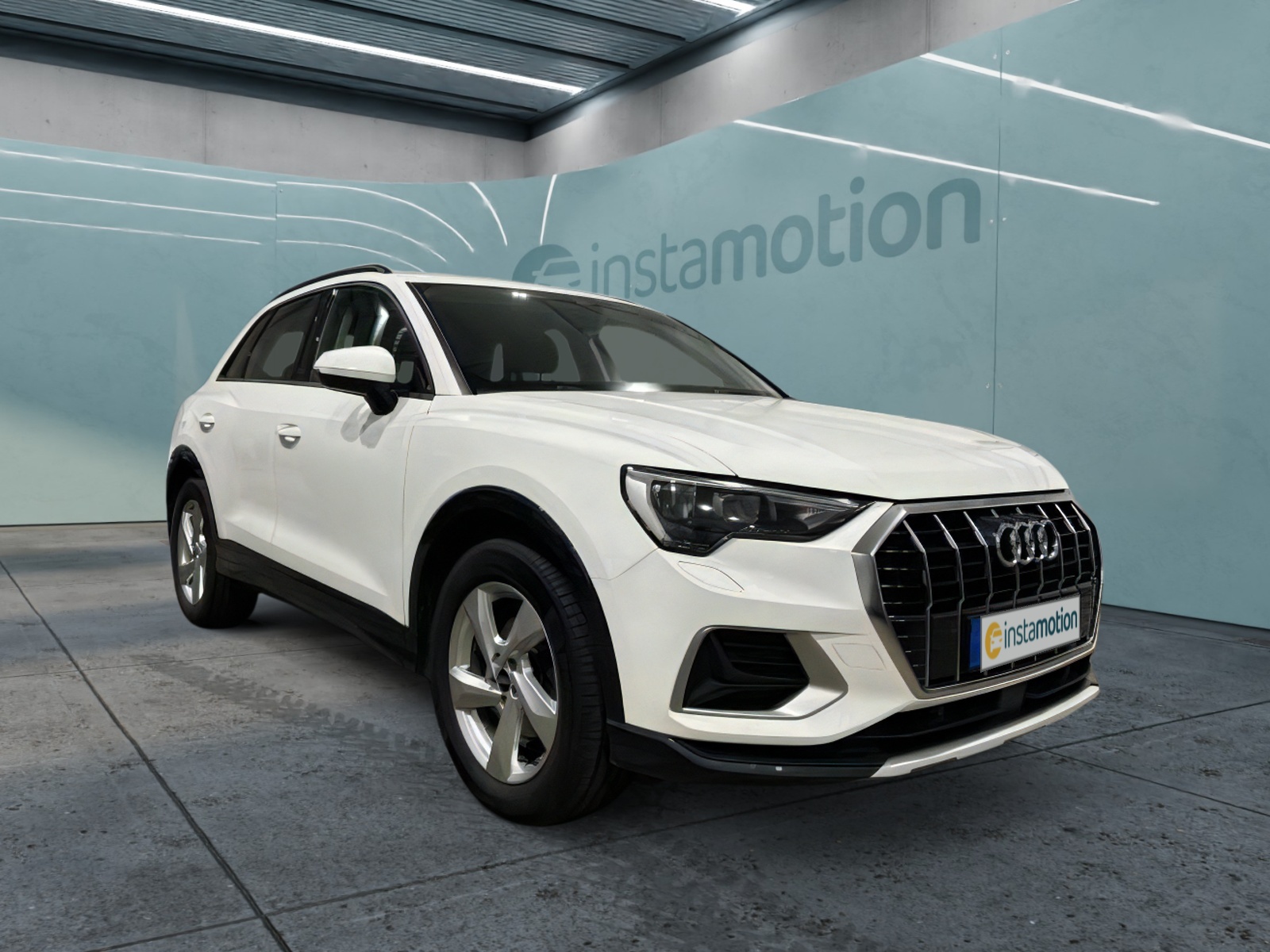Q3 35 TFSI S tronic advanced STANDHZ/VIRTUAL/LED