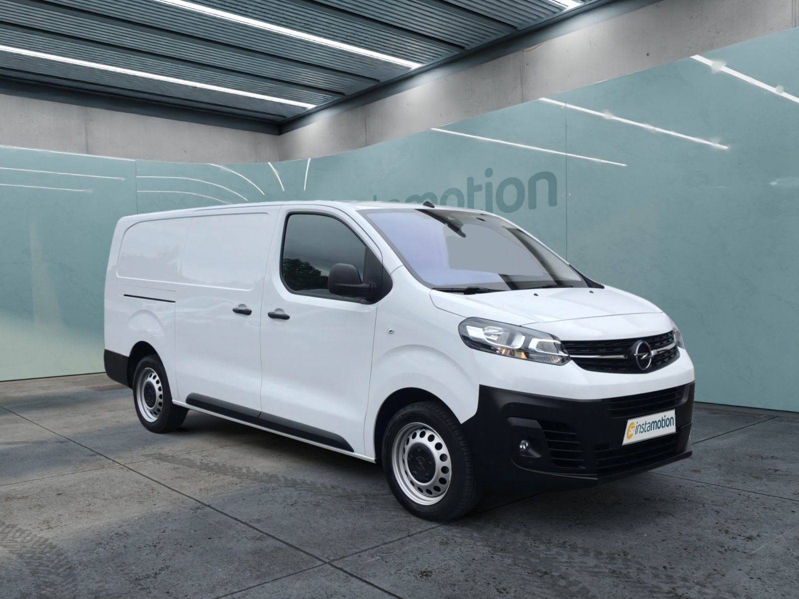 VIVARO 106 kW. *RFK*HOLZBODEN*F-A-Paket 1*CARGO L 2.0
