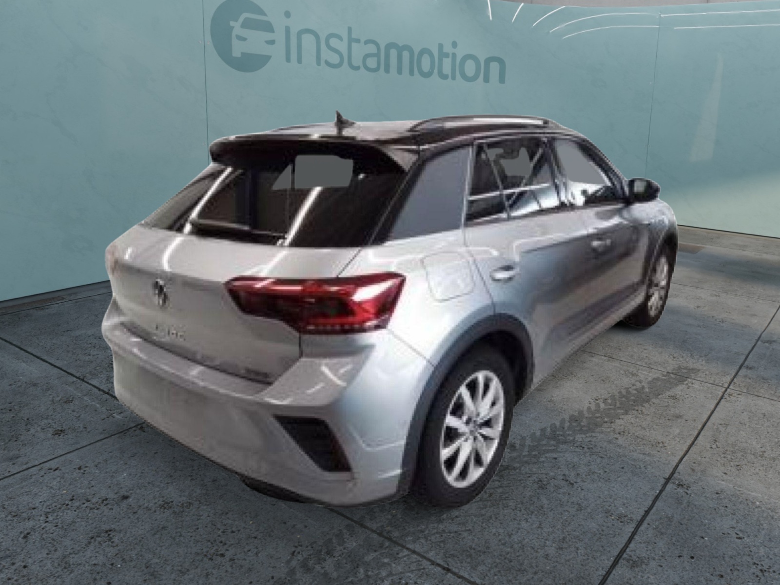 Volkswagen T-Roc 2.0 TSI R-Line Black-Style IQ Light App 19