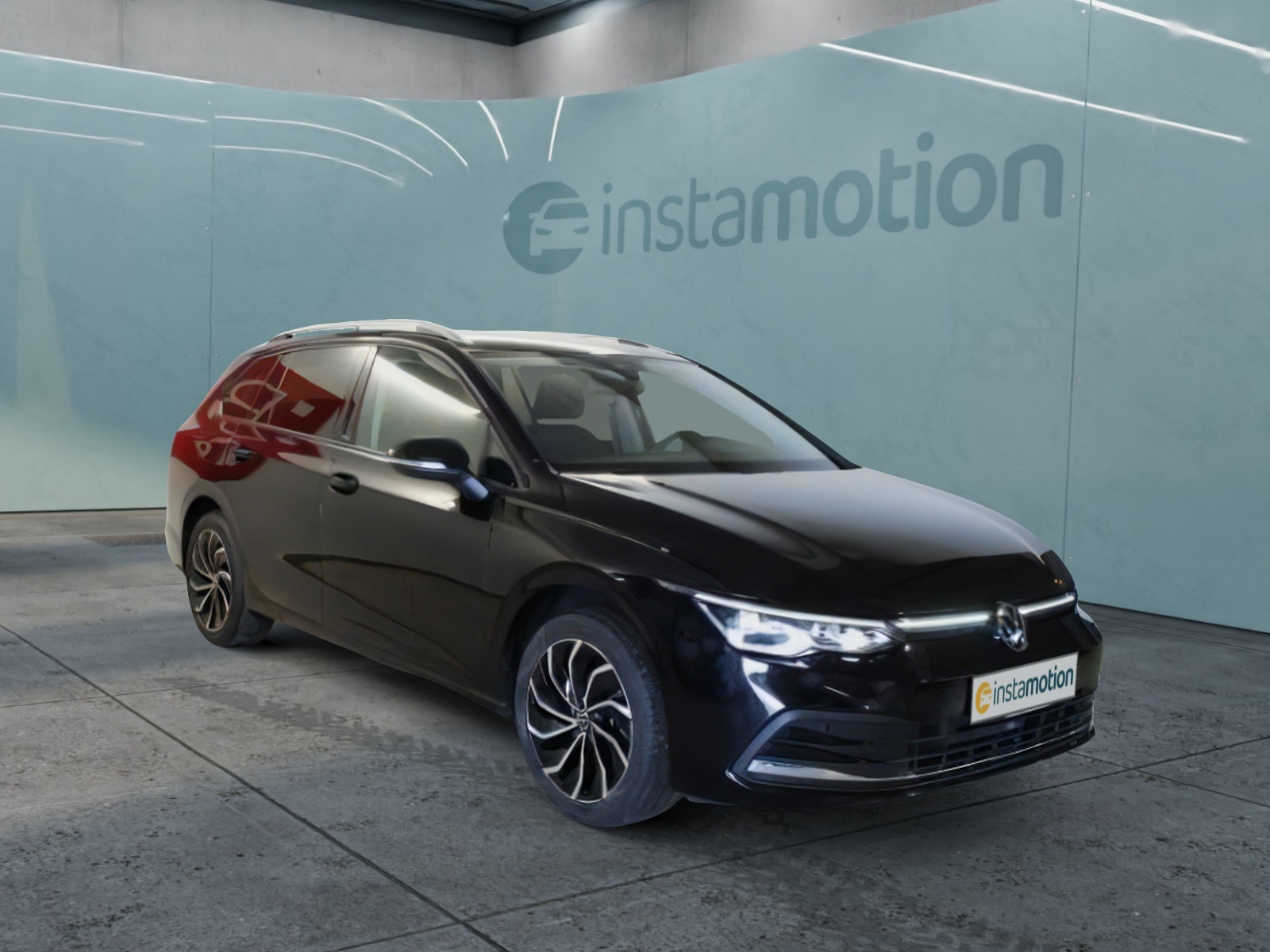Volkswagen Golf Variant 1.0 8 eTSI Move 17