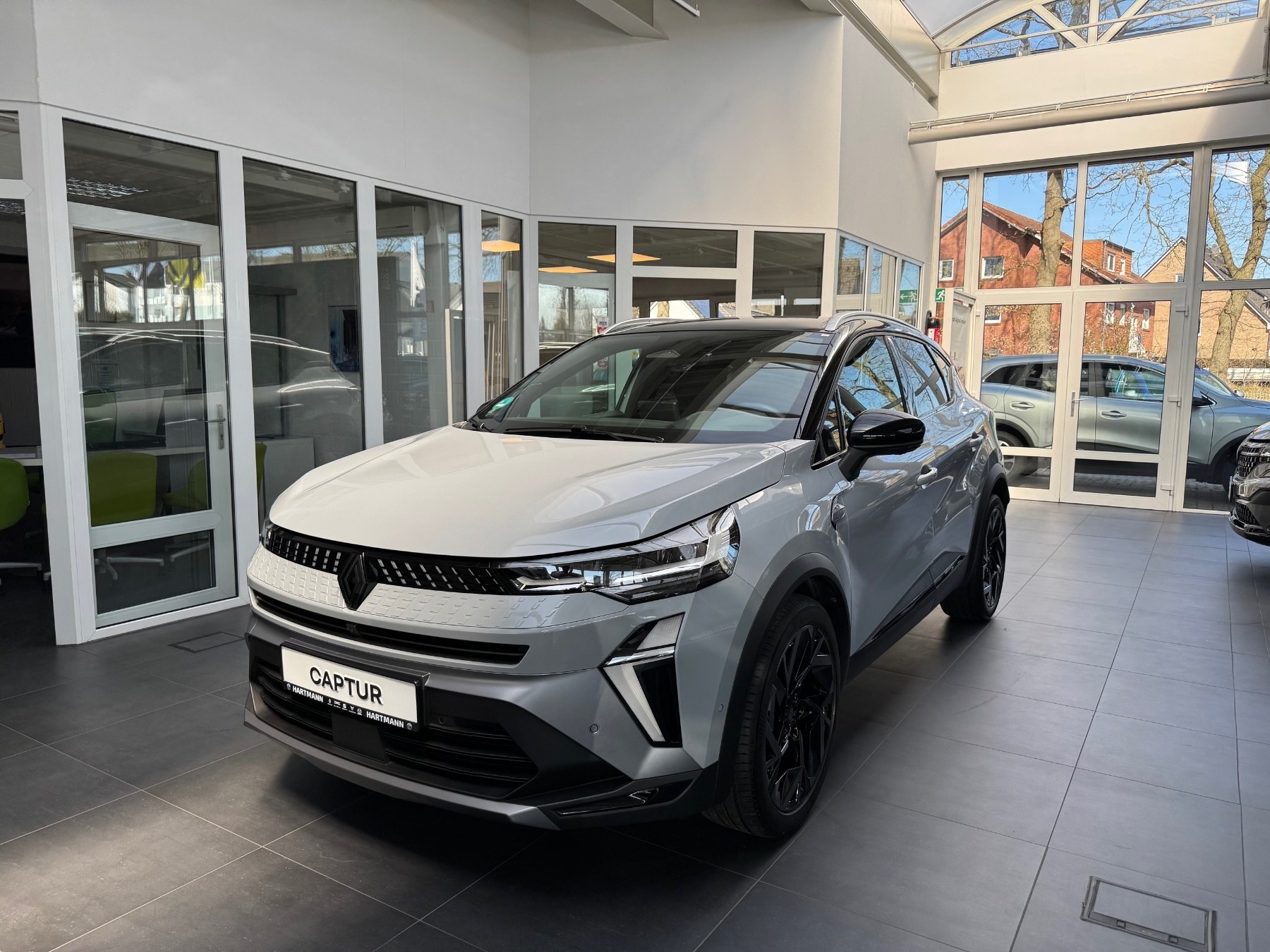 Captur Esprit Alpine Mild Hybrid 160 EDC