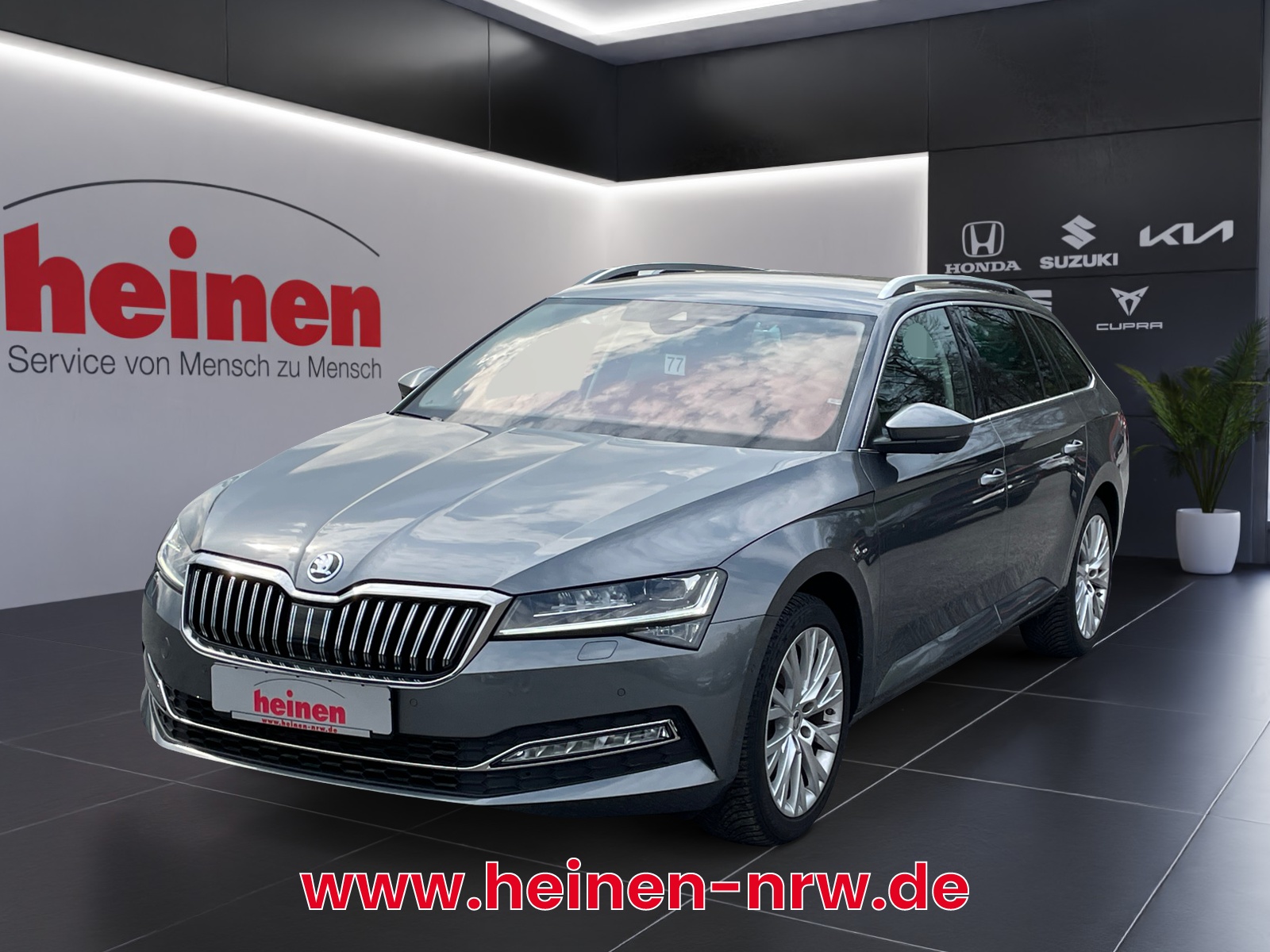 Superb Combi 1.5 TSI DSG Style NAV AHK SHZ LED