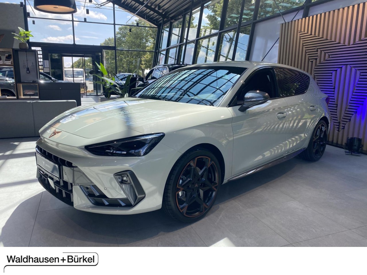 CUPRA Leon 1.5 eTSI