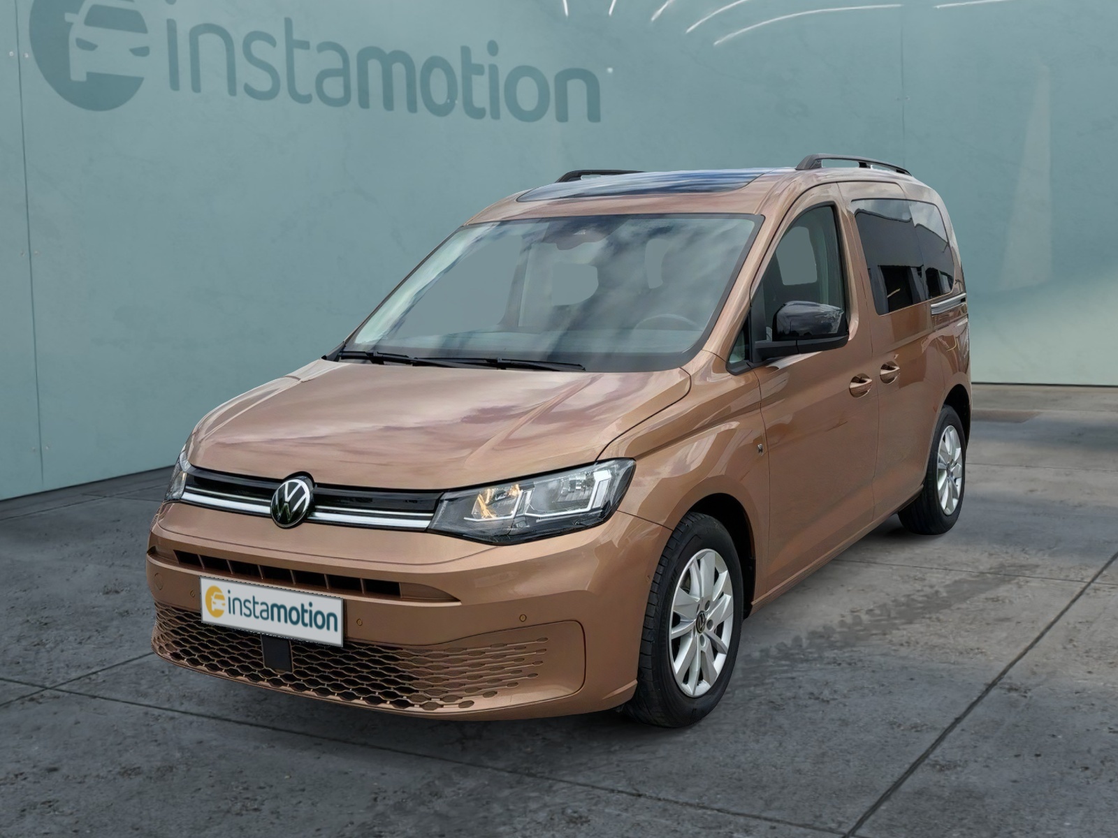 Caddy 2.0 TDI DSG Life AHK ACC Navi Standh. Pano Kamera Bluet. Sitzh.