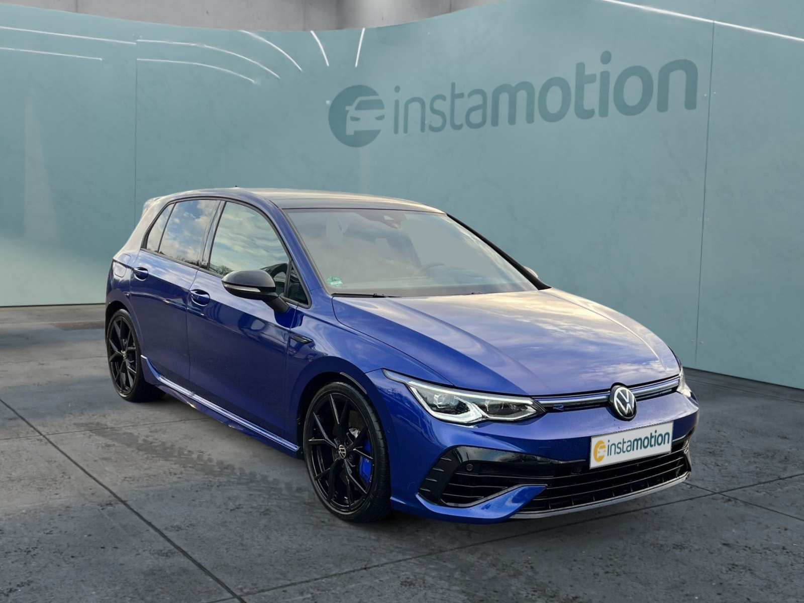 Golf VIII R Akrapovic DSG Leder Navi Pano LED