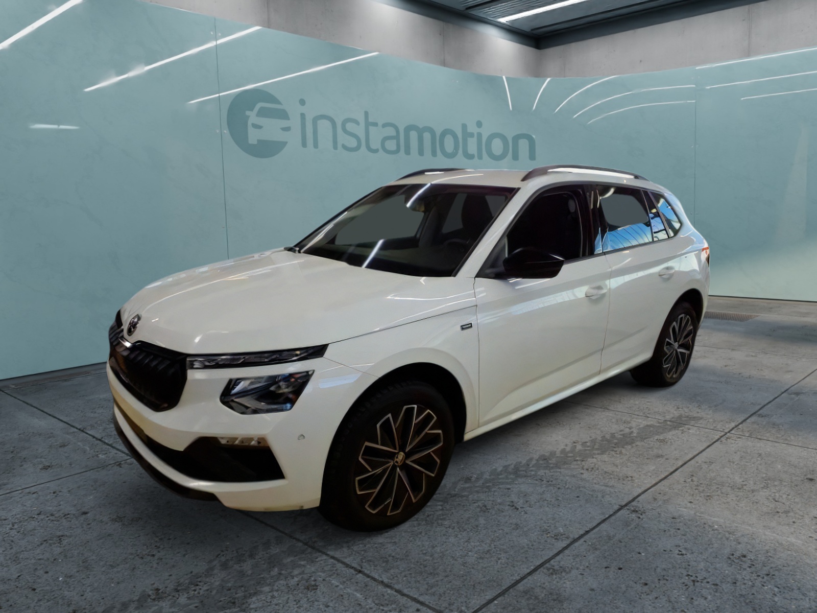 Skoda Kamiq 1.0 TSI SELECTION | | | |
