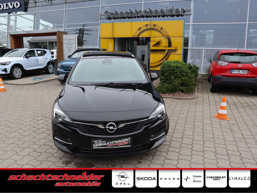 Opel Astra 1.2 Turbo ST Elegance