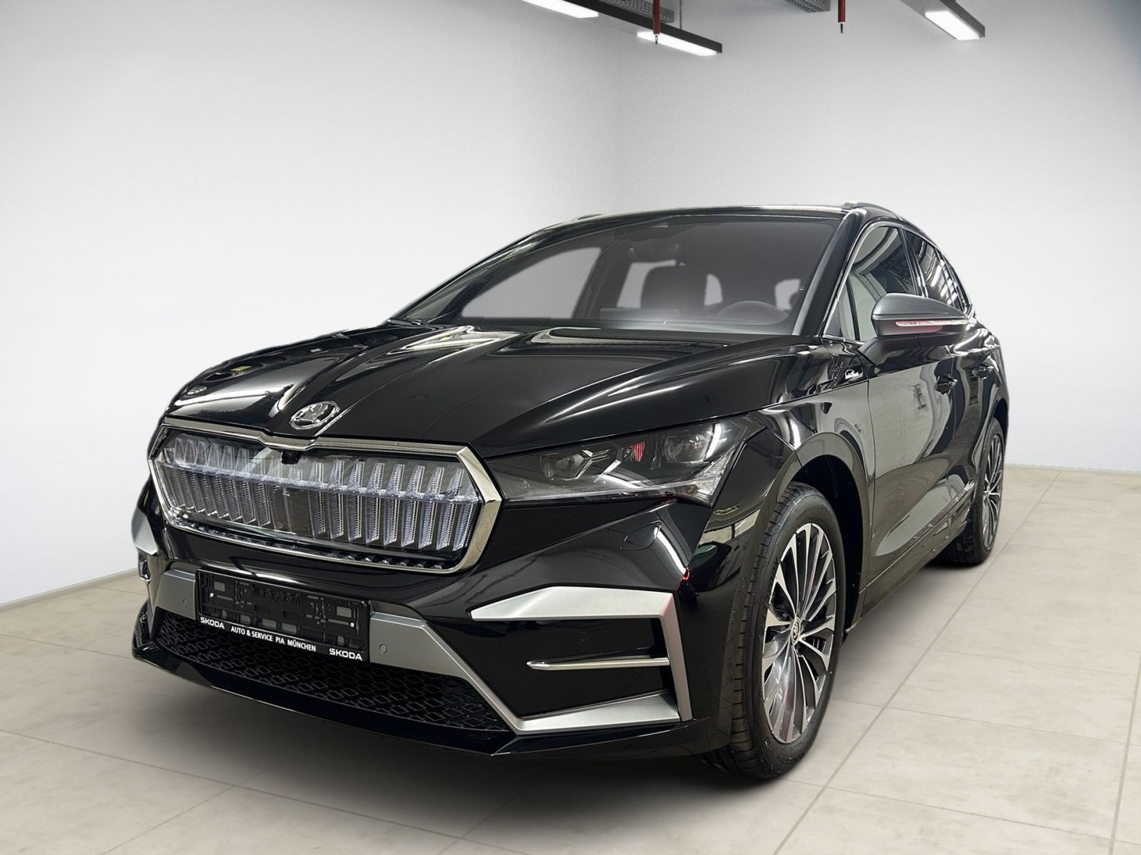 Enyaq 85 82 kWh L&K |ACC|360°|HUD|AHK|PANO|SHZ|
