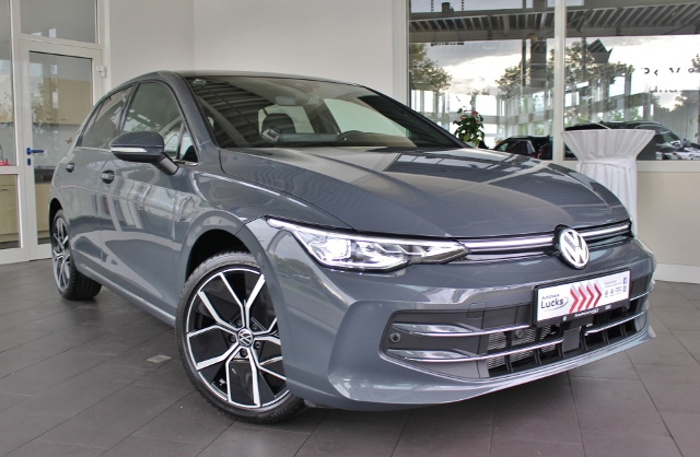Golf EDITION 50 1.5 eTSI DSG Pano HUD