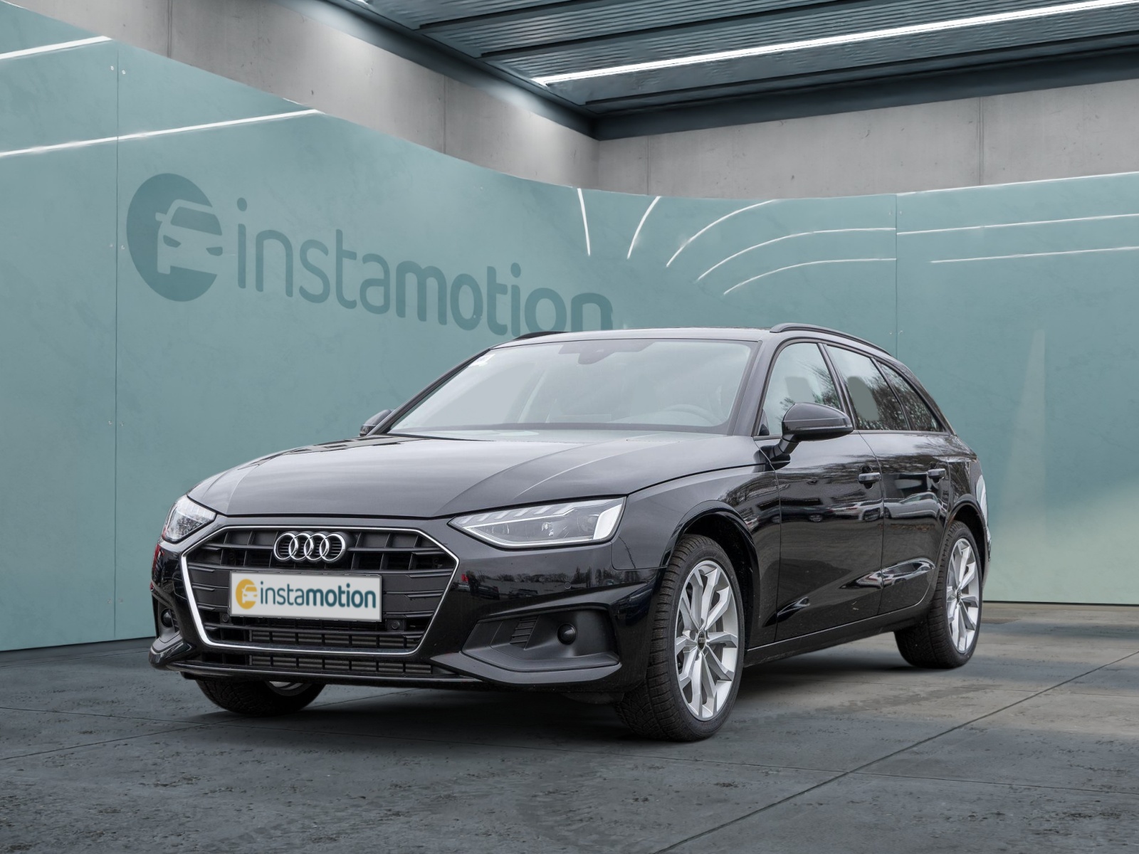 A4 Avant 40 TFSI AHK BUSINESS LM19