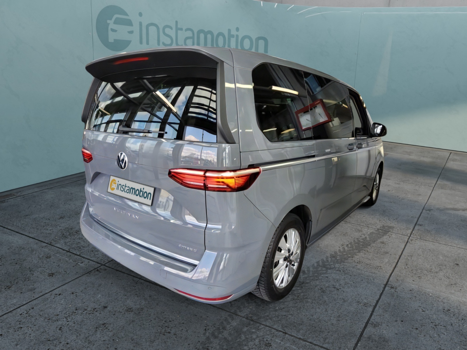 Volkswagen T7 Multivan 1.4 TSI Multivan eHybrid Style Multilenk