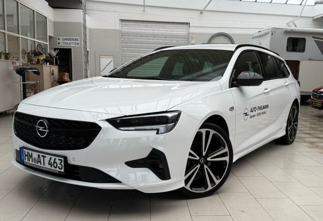 Insignia B Sports Tourer Ultimate  Ultimate