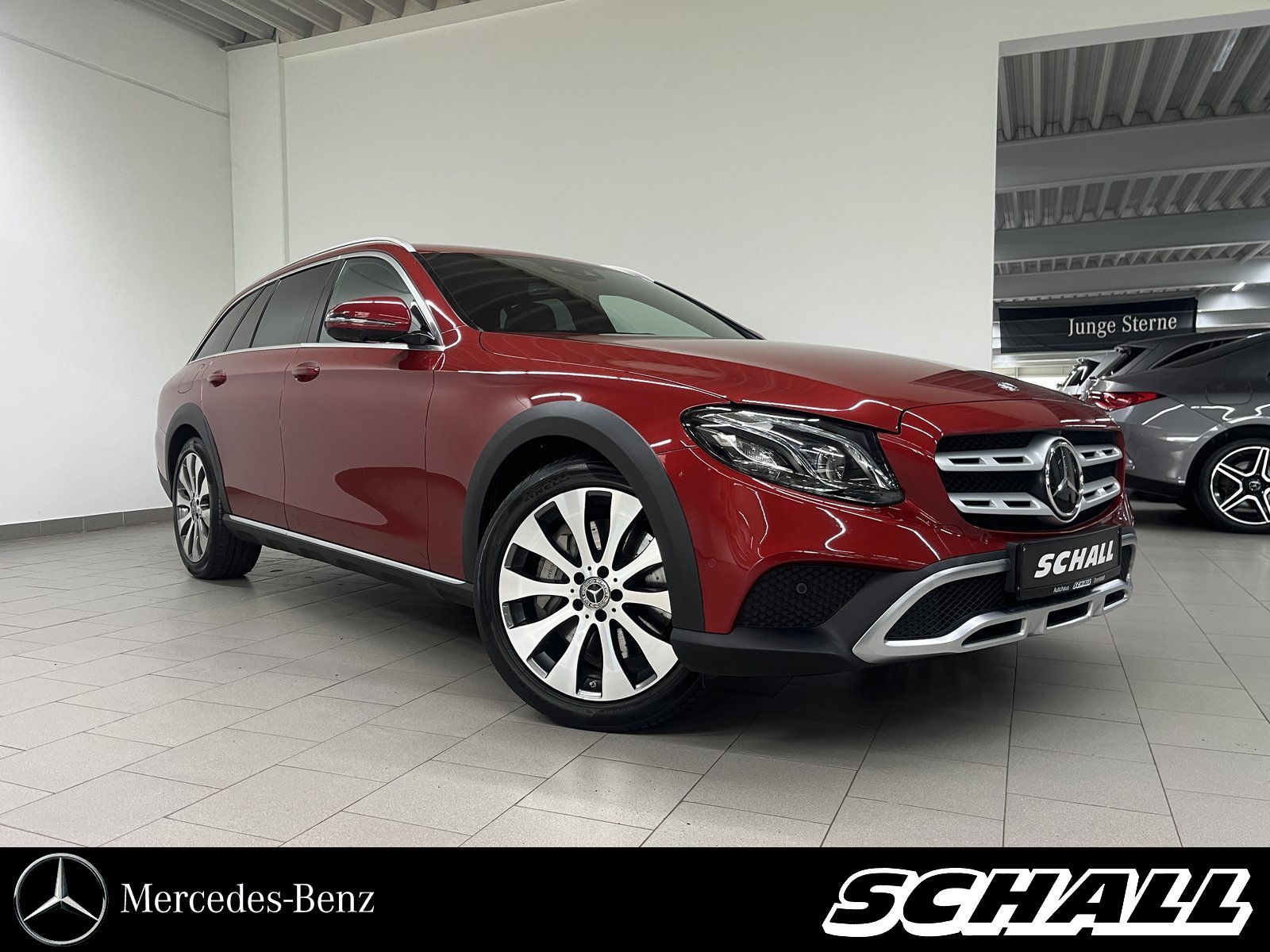 E 400 T d 4M ALL-TERRAIN+DISTR+AHK+HUD+MEMO+360°