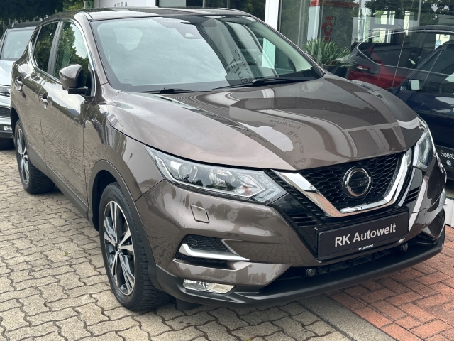 Nissan Qashqai 1.3 Automatik N-Connecta °