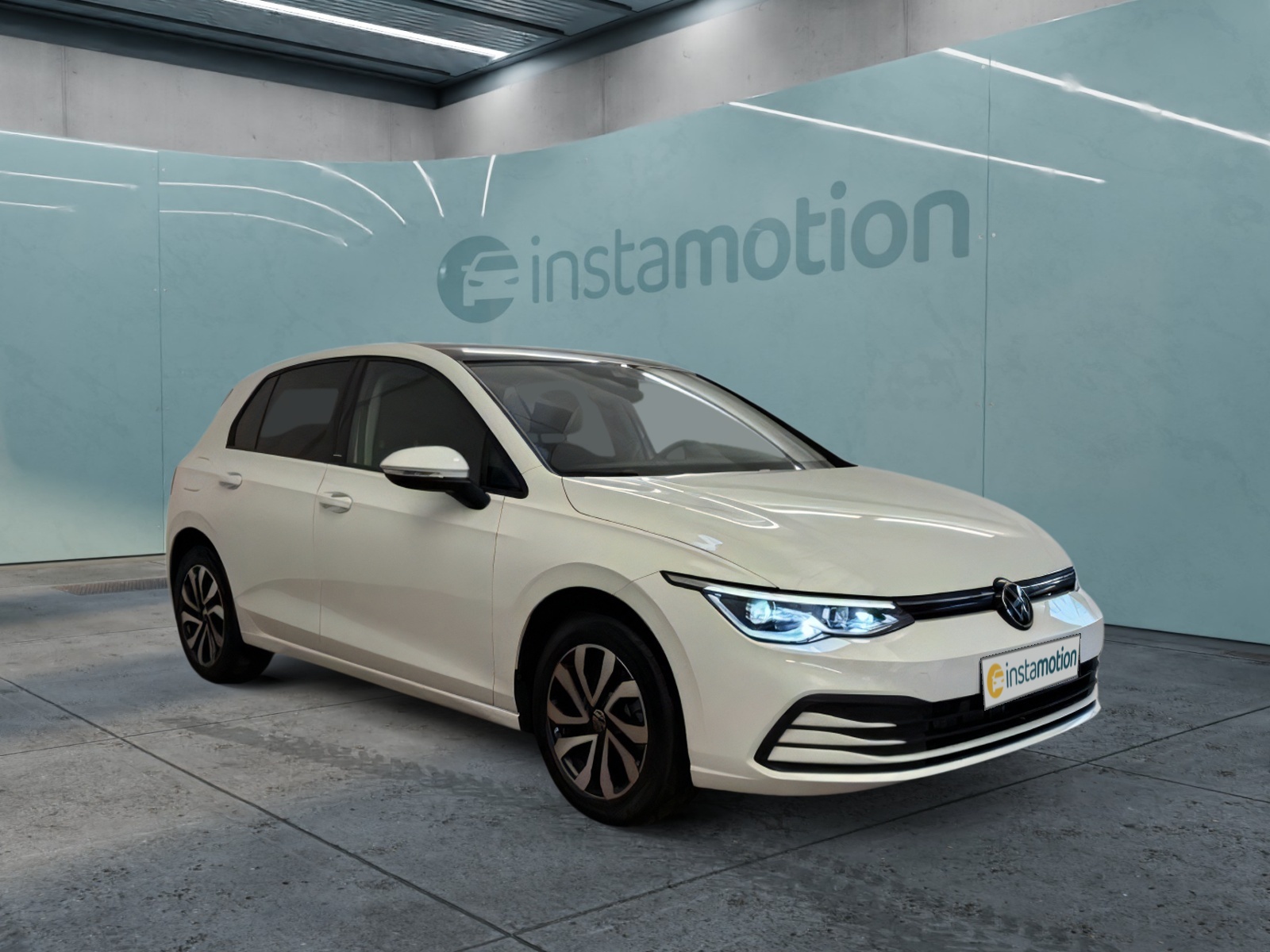 Volkswagen Golf VIII Mildhybrid Active Life AUTOMATIK PANODACH