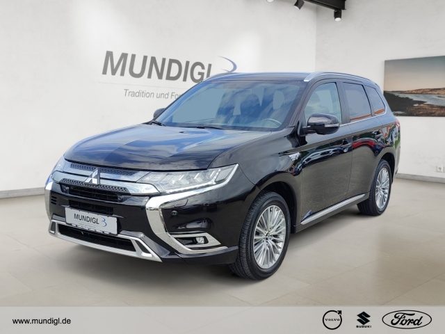 Outlander PHEV Plus Spirit 4WD 2.4 Plug-in Hybrid StandHZG AHK-abnehmbar Navi Digitales Cockpit