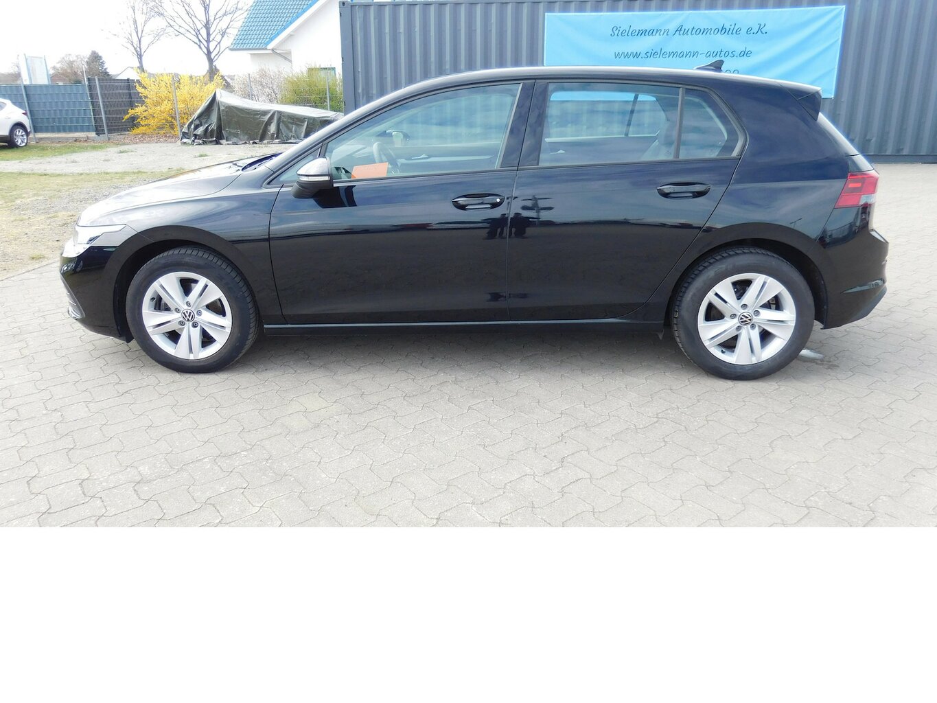 Volkswagen Golf 1.0 VIII Basis 4Trg