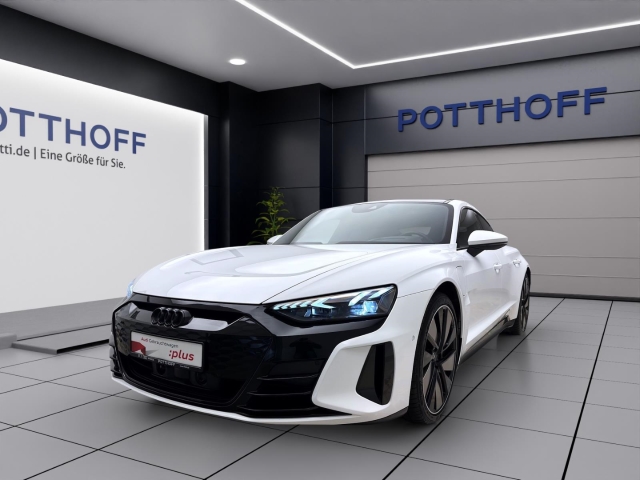 e-tron GT Q PANO NAVI+ MATRIX B&O LM21