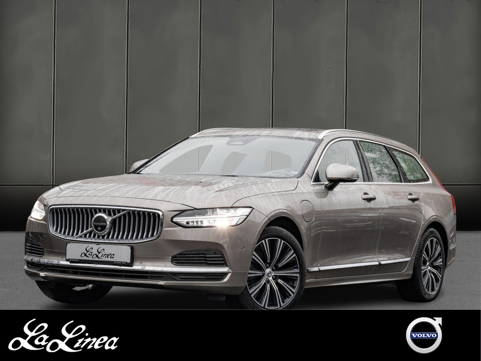 Volvo V90 0.5 T6 Recharge AWD Inscription Expression 750 - % °