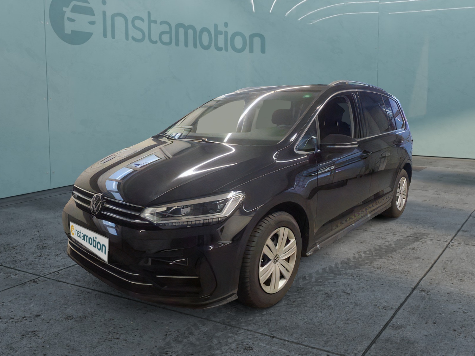Touran Highline 1.5 TSI DSG Navi AHK Kamera LED